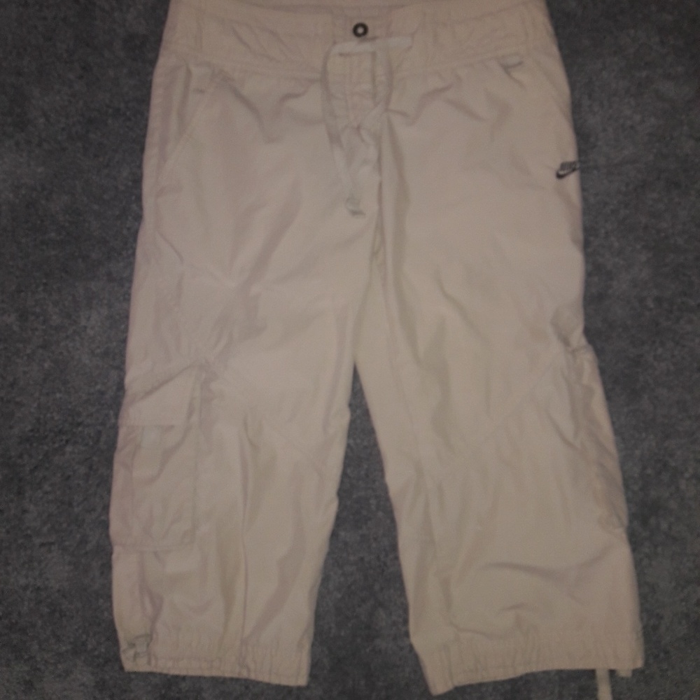 Nike small cargo pants